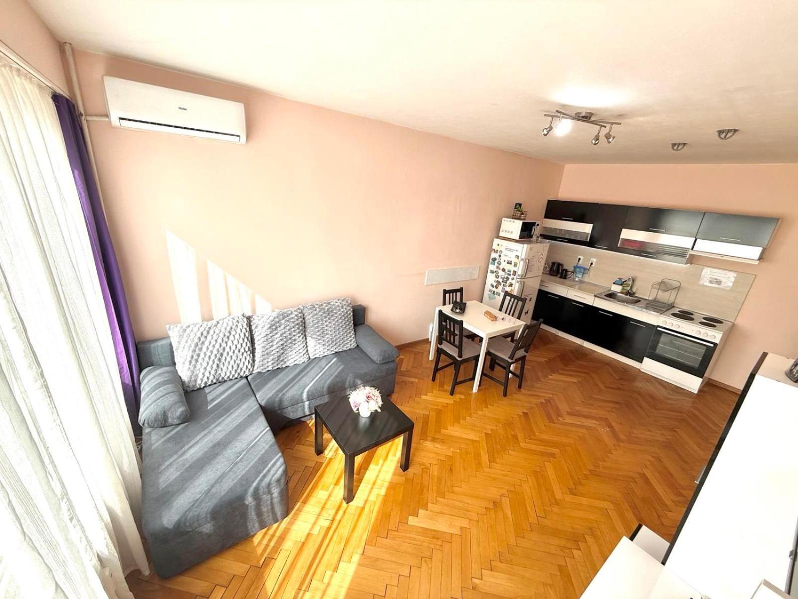 Lovely City Center 1Bd, 1Bt Apartment Sofia Extérieur photo
